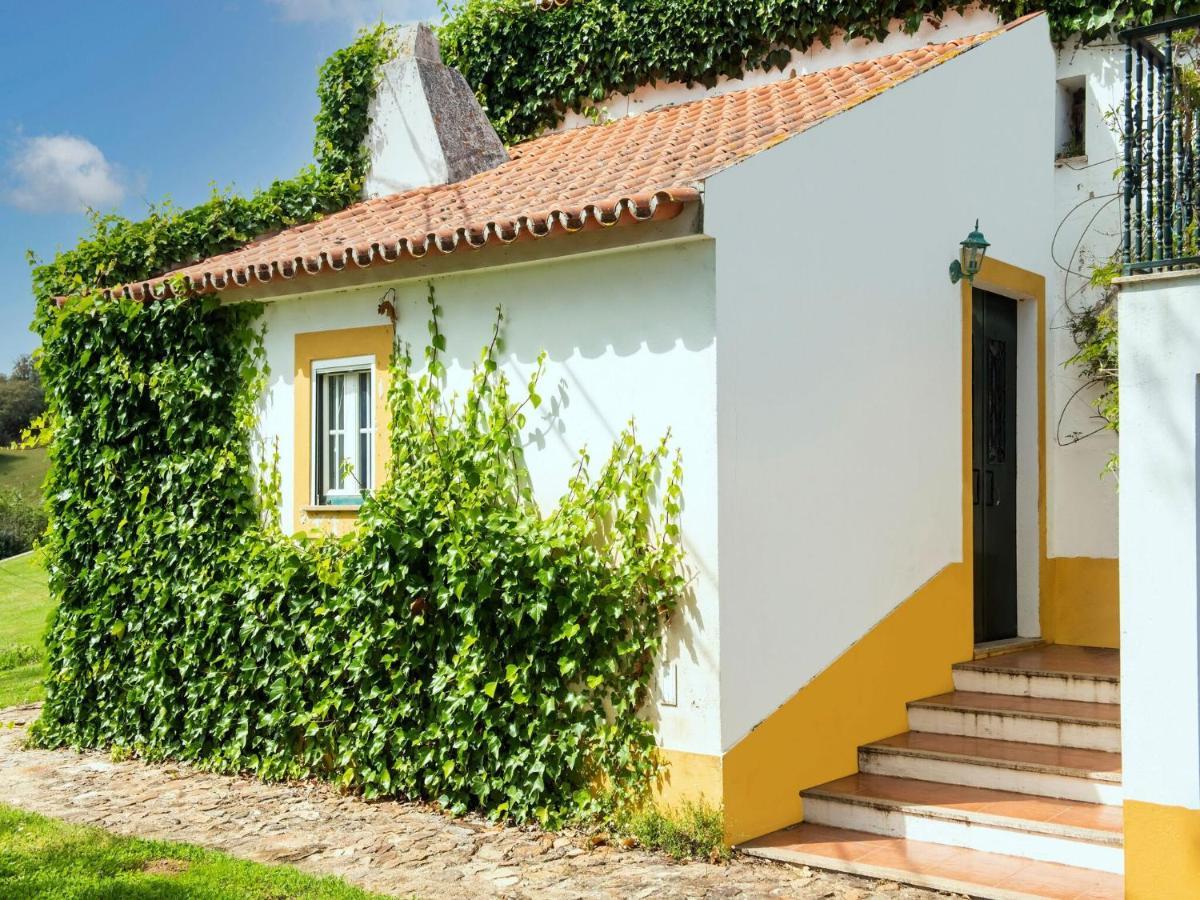 House With Authentic Tiling And Antique Furniture Villa Montemor-o-Novo Exterior foto