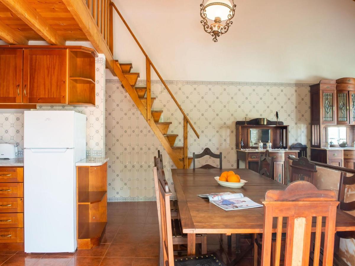 House With Authentic Tiling And Antique Furniture Villa Montemor-o-Novo Exterior foto