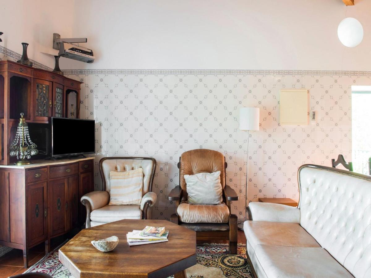 House With Authentic Tiling And Antique Furniture Villa Montemor-o-Novo Exterior foto